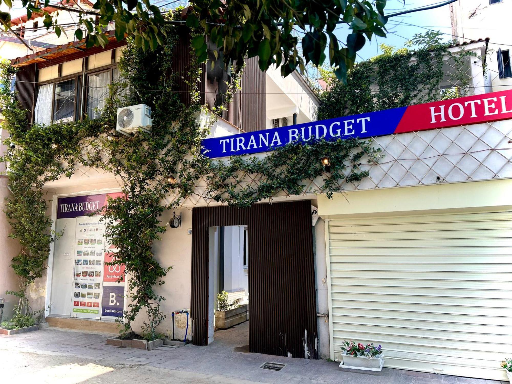 Budget Retreat Tirana & Studios 外观 照片